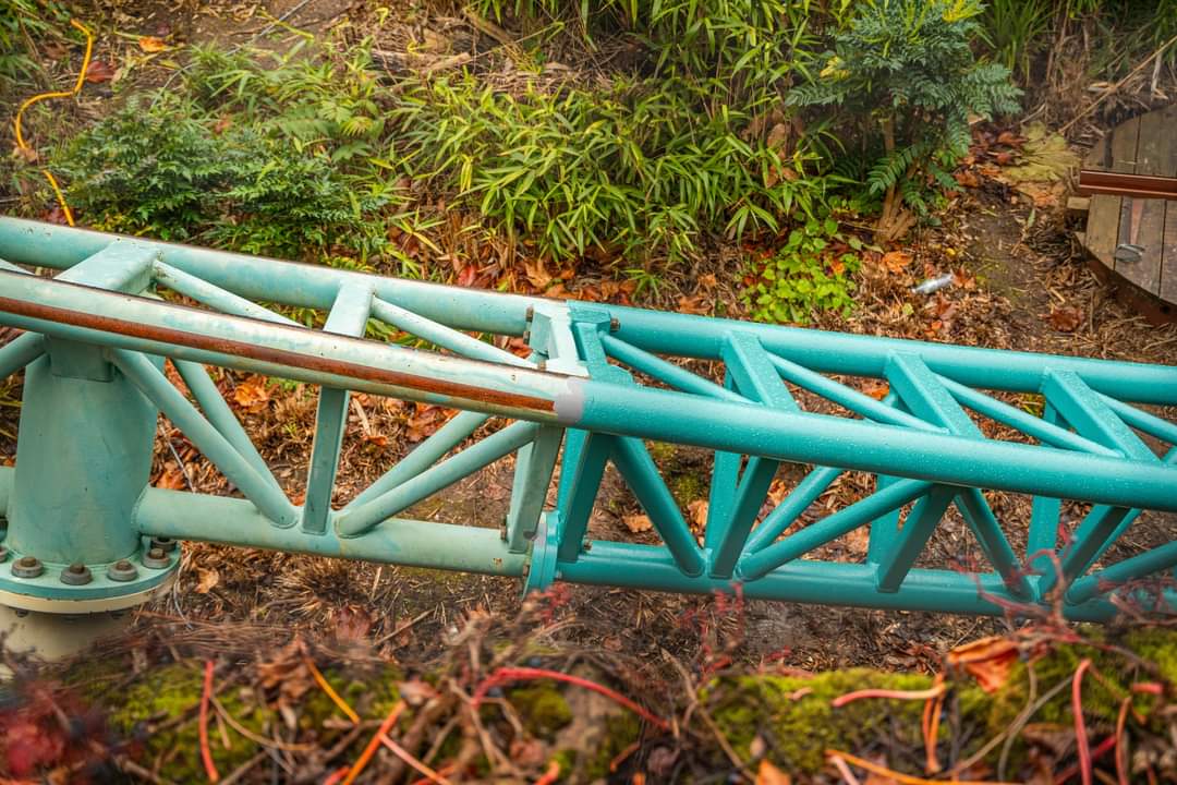 Thorpe Park: Colossus Repaint Well Underway | UK Theme Park Spy