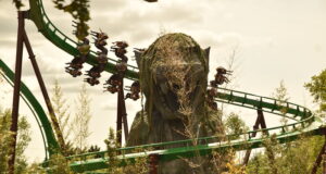 Chessington World of Adventures: Blue Light Card Member Days