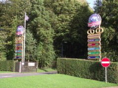 Should UK Theme Parks Open Earlier in the Morning? alton towers main entrance