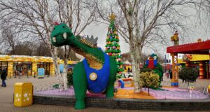 10 Pictures of Legoland at Christmas 2023 Legoland at Christmas