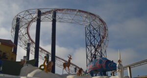 Blackpool Pleasure Beach: Rain Forecast for Opening Day and The Big One CLOSED for Maintenace Blackpool Pleasure Beach Entrance