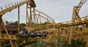 Which Paultons Park Ride are you? Storm Chaser at Paultons Park