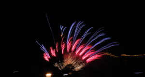 Experience the Best of British with Drayton Manor on May Bank Holiday Drayton Manor Fireworks