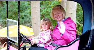 Grandparents Weekend at Gulliver’s: Nan and Grandad Go FREE