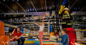 LEGOLAND® Adventure Golf’s first birthday celebration: get a free round of golf if you were born in October LEGOLAND® Adventure Golf