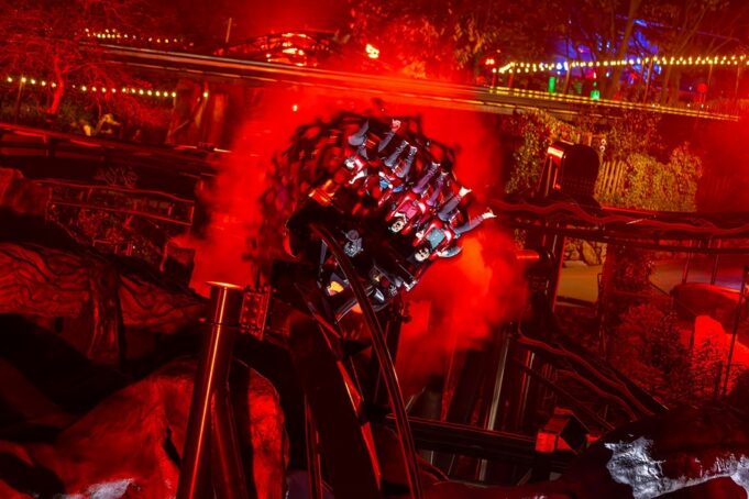 best-rides-to-experience-at-alton-after-dark-2025
