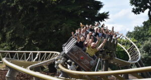 Drayton Manor Visitor’s Guide: Rides, Tickets, Food, & Tips