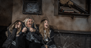 Experience the Ultimate Group Visit with the The London Dungeon – Private Screaming Tour