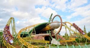 Rides You Can’t Miss at Universal’s Epic Universe Stardust Racers at Epic Universe