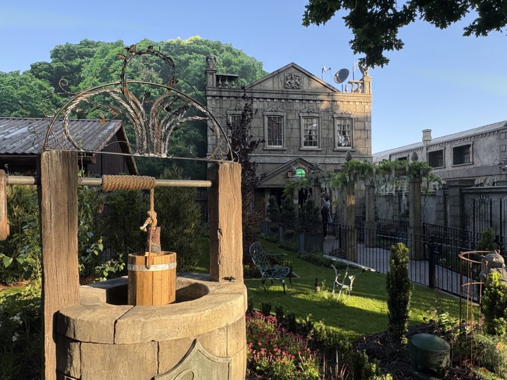 Ghostly Manor at Paultons Park