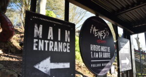 The 7 Stages of Waiting Over 60 Minutes for a 1-Minute Ride