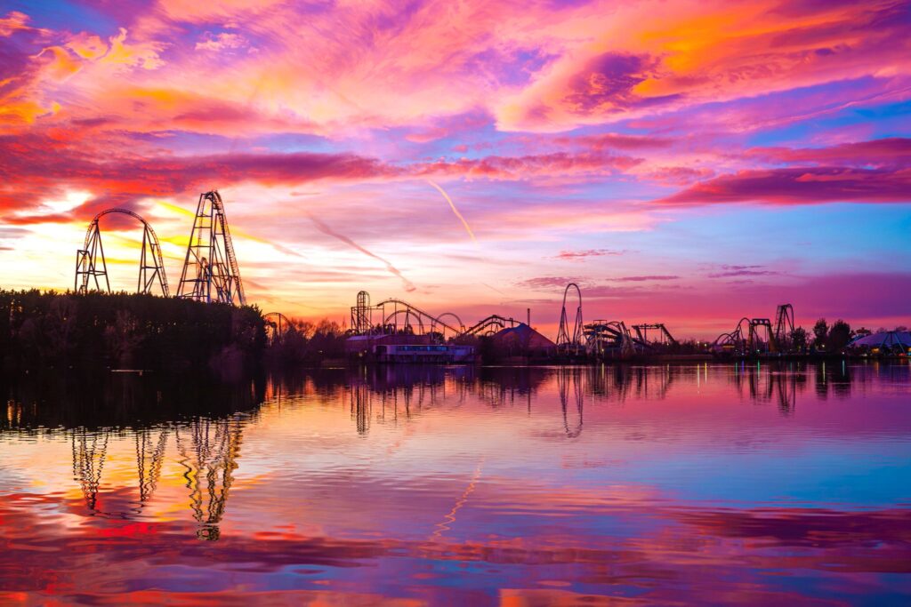 Thorpe Park Lates