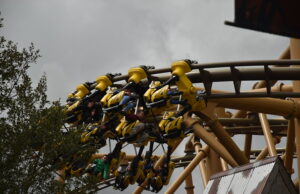 Dino Dogs at Paultons Park: Menu, Prices and What to Expect Lost Kingdom at Paulton's Park