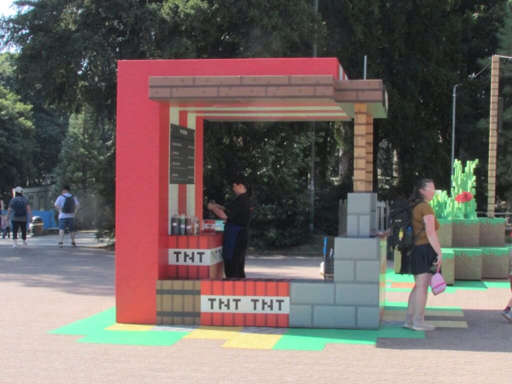 Minecraft Meet the Mobs at Alton Towers