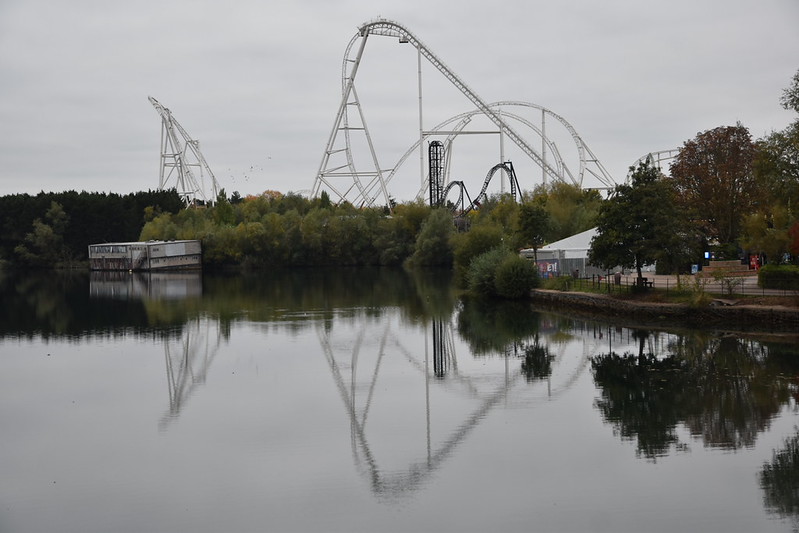 Hyperia Morning Reflections at Thorpe Park