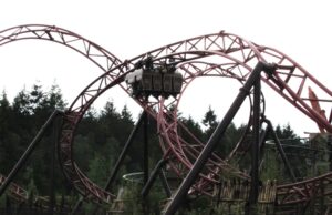 What Makes a Theme Park Worth Visiting Again and Again? Drakon at Paultons Park